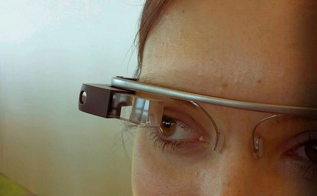 Опубликована спецификация Google Glass