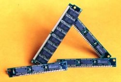 Samsung укрепляет свое лидерство на рынке DRAM