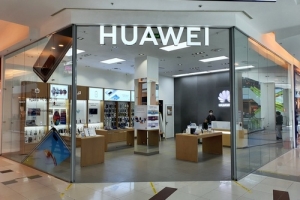 
		
			HUAWEI откроет еще 50 фирменных магазинов		
		