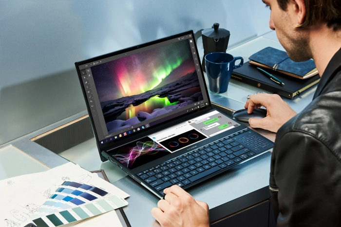 Два экрана в каждом ноутбуке Asus ZenBook Pro Duo