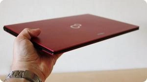 Fujitsu обновила портфель LIFEBOOK 2012 года